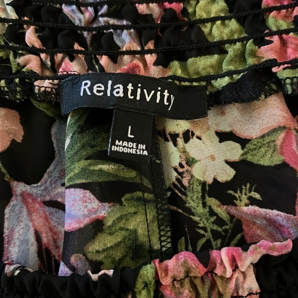 Relativity Women’s Floral Sheer Blouse RR6 - Picture 3 of 5